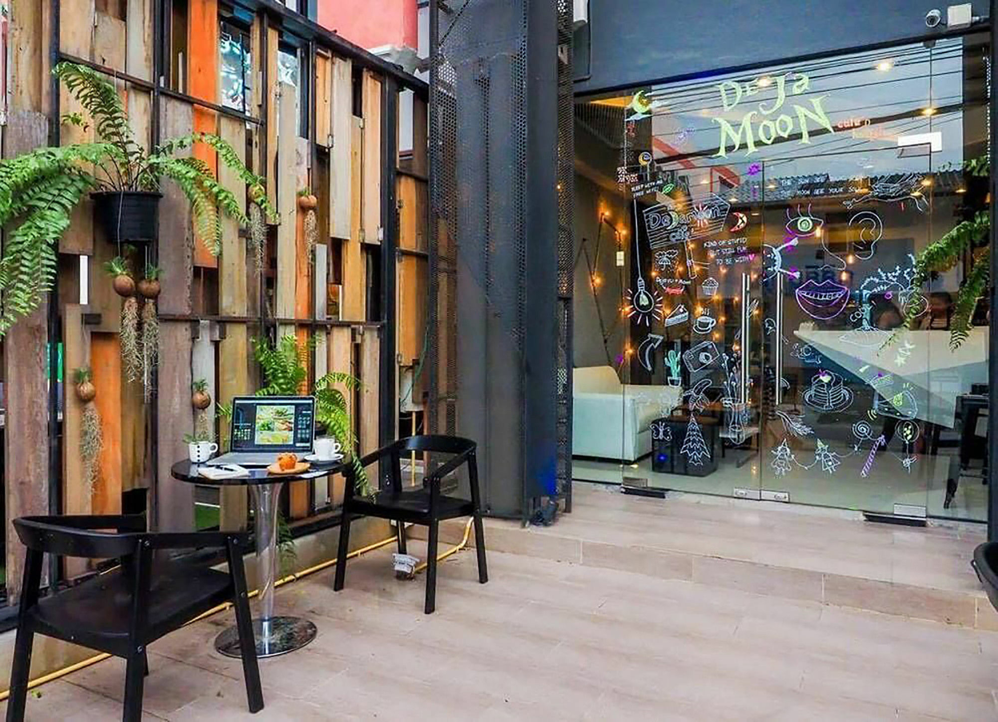 De Ja Moon Hostel Chiang Mai Exterior foto