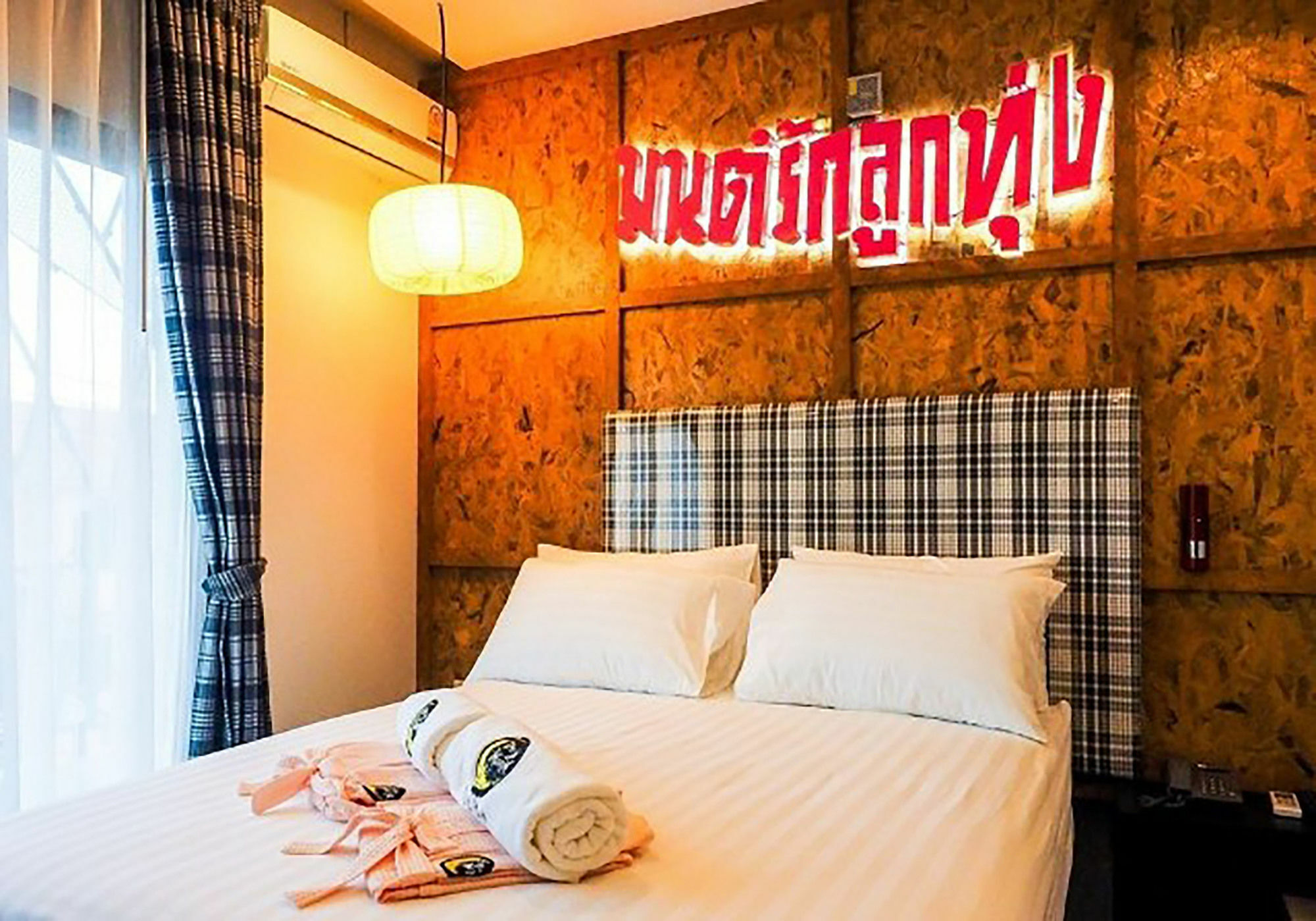 De Ja Moon Hostel Chiang Mai Exterior foto